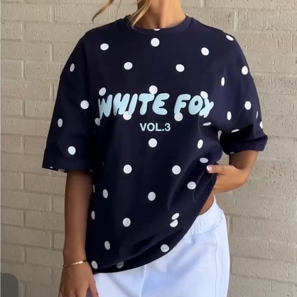 White Fox Offstage Printed Oversized Tee Navy Polka Dot Size S/M SOLD OUT NWT